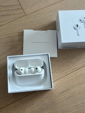 Apple AirPods Pro 3 Wireless Earbuds in White with Charging Case